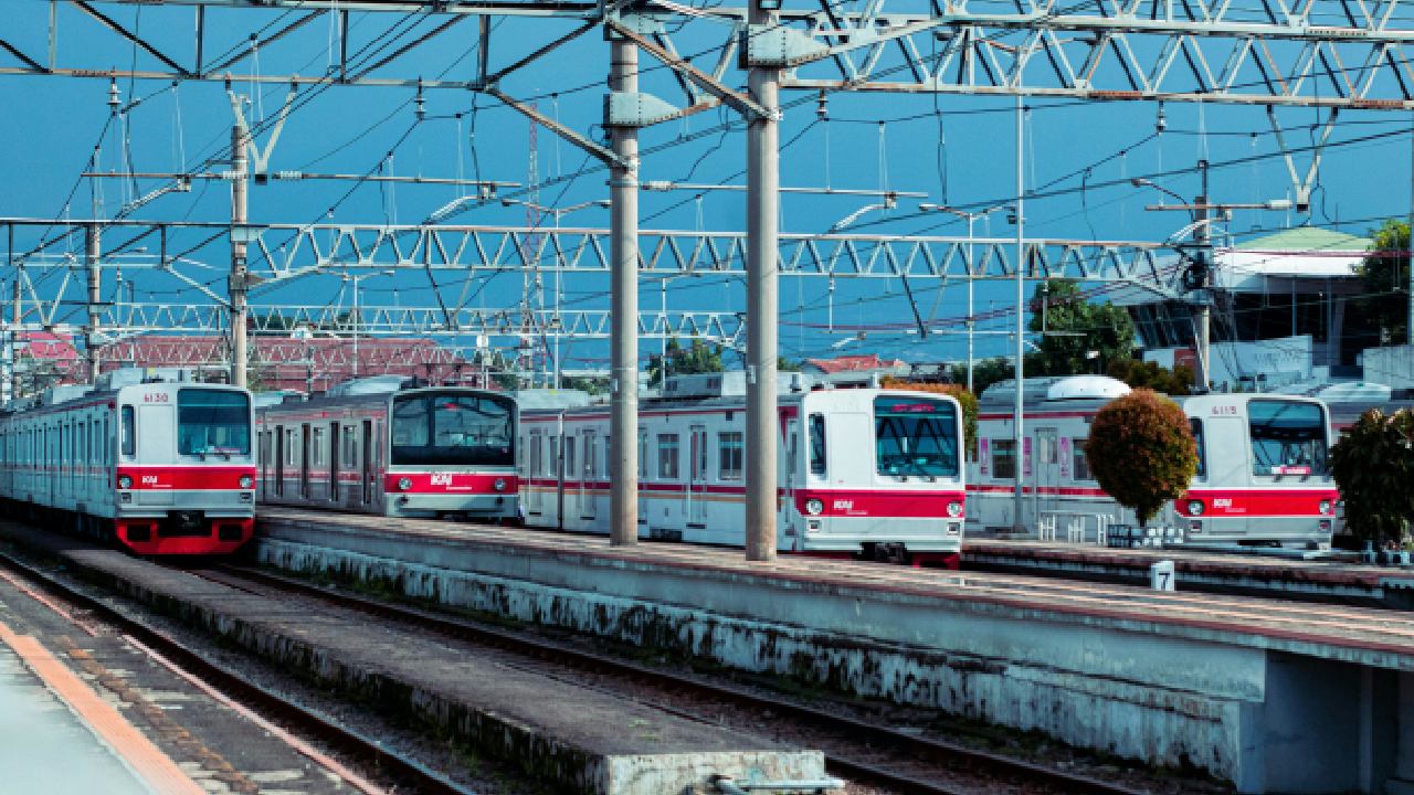 krl lenteng agung.jpg