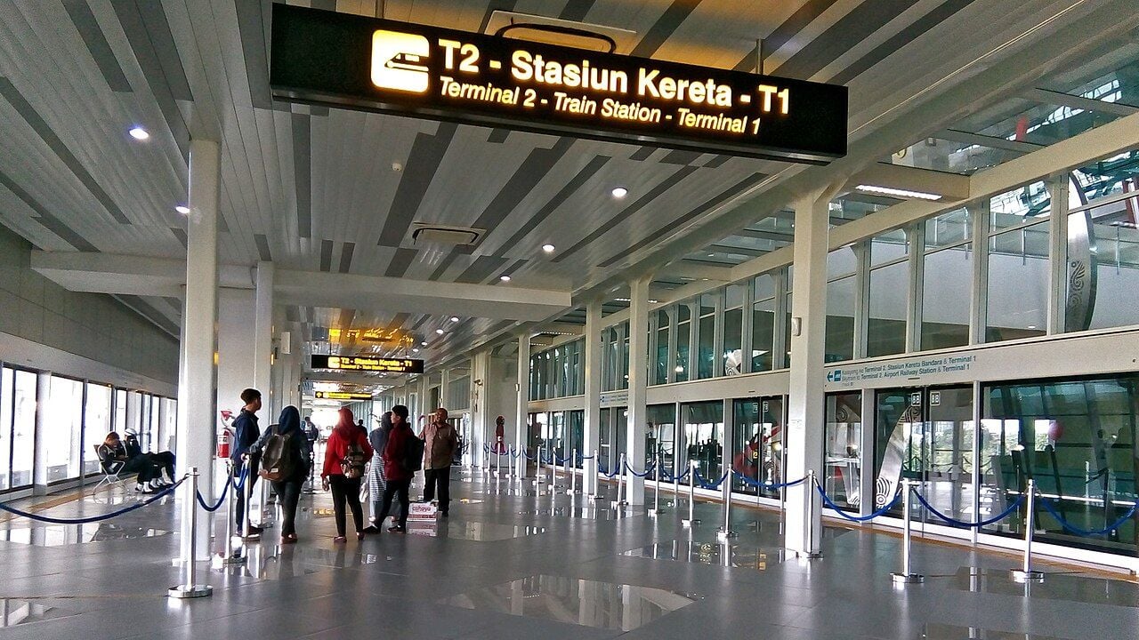 lokasi stasiun bandara soekarno hatta