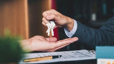 Memahami Peran Agen Properti di Era Serba Online