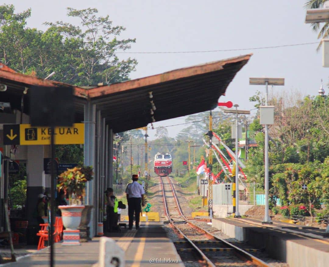 stasiun kepanjen.jpg