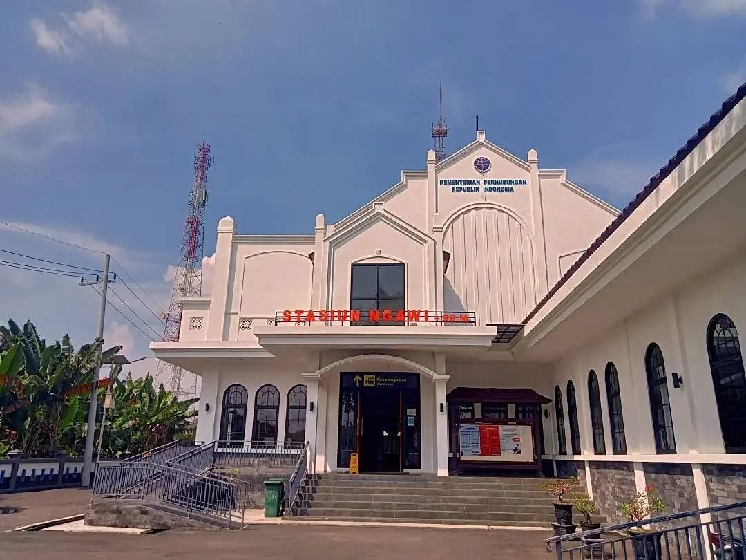 stasiun ngawi.jpg