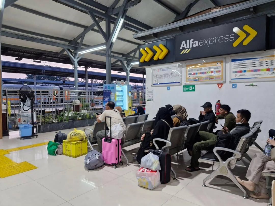 stasiun prujakan2.jpg